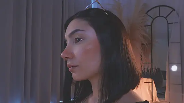 Snapshot of AmyArmstrong chatting on 11-06-25, 08:43 AmyArmstrong online show from 11-06-25, 08:43