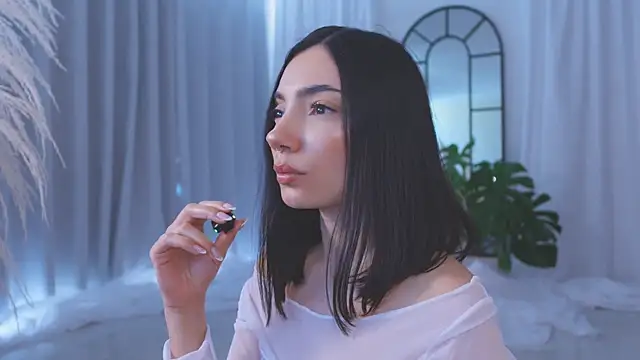 Snapshot of AmyArmstrong chatting on 11-21-25, 09:35 AmyArmstrong online show from 11-21-25, 09:35