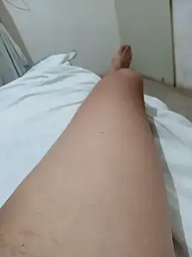 Snapshot of Sergio08 chatting on 12-04-24, 01:36 Sergio08 online show from 12-04-24, 01:36