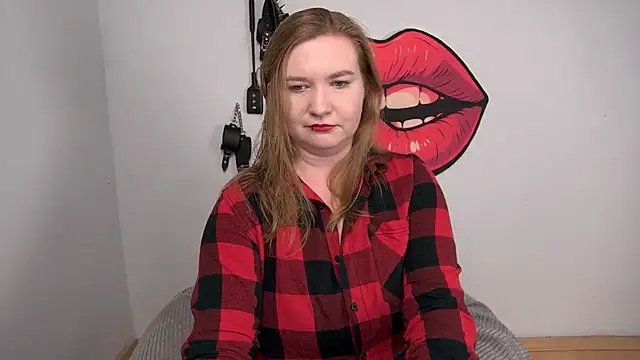 LaraDream online show from 11-04-25, 04:50