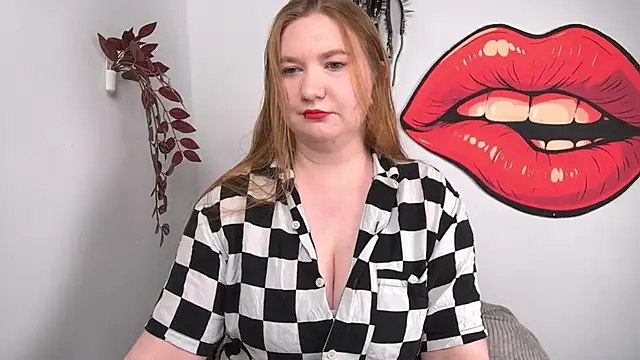 LaraDream online show from 03-25-26, 04:24