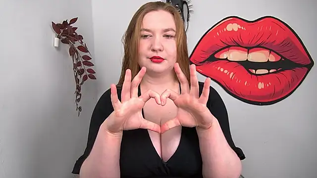 LaraDream online show from 04-19-26, 02:27