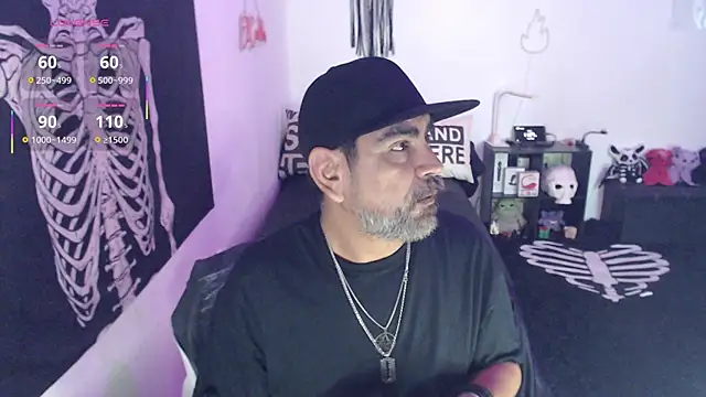 Snapshot of soyelcarlitos_ chatting on 06-09-26, 05:24 soyelcarlitos online show from 06-09-26, 05:24