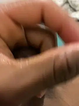 whose17 online show from 12-11-24, 07:09