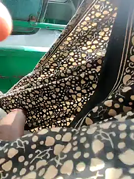 Kolkata   Boy online show from 01-05-25, 04:04